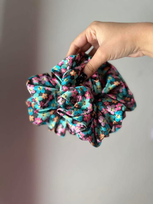 Rts Alien Floral XL Scrunchie